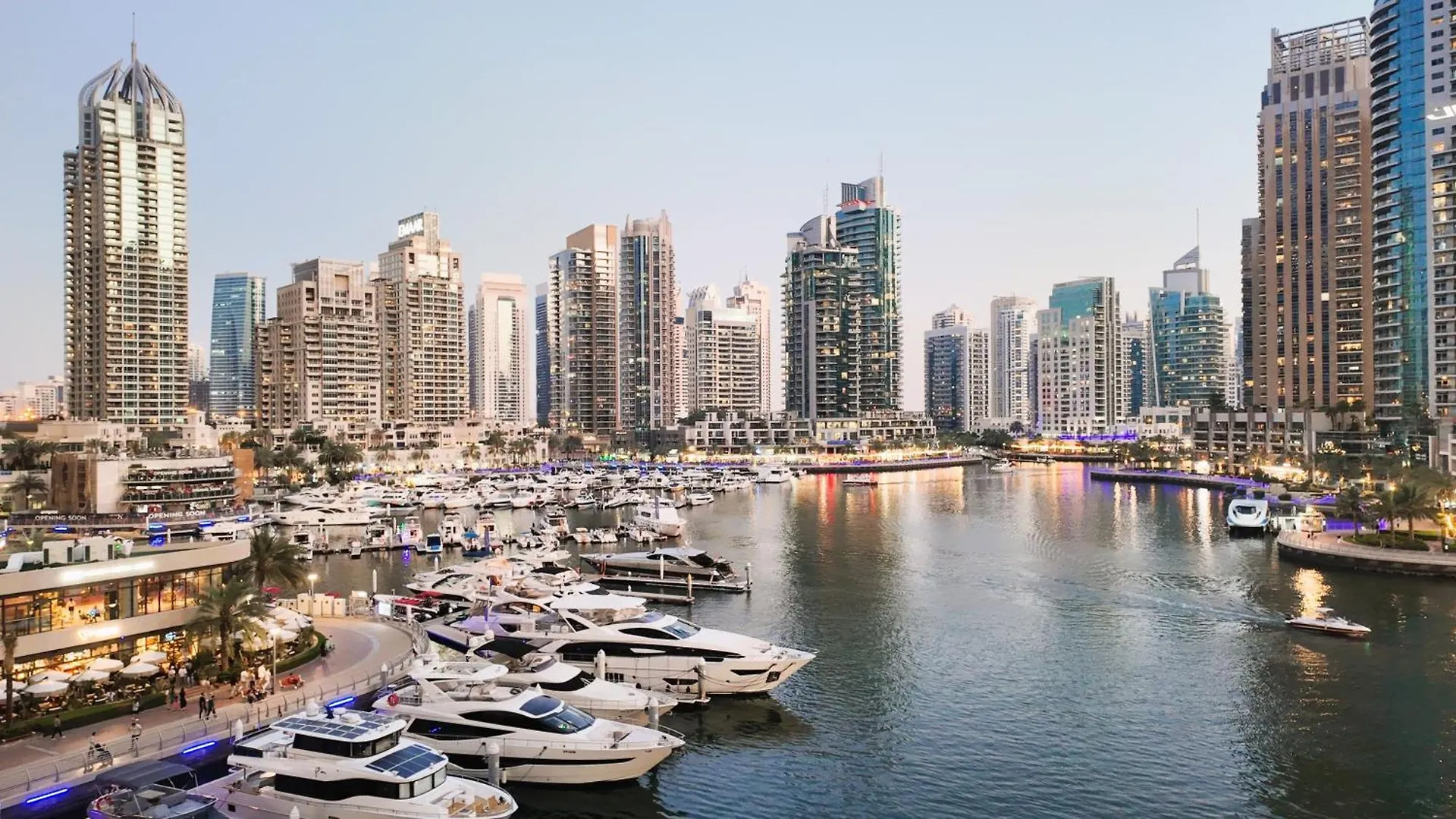 Apartmán Damac Heights By Fendi Dubaj 0*,  Spojené arabské emiráty